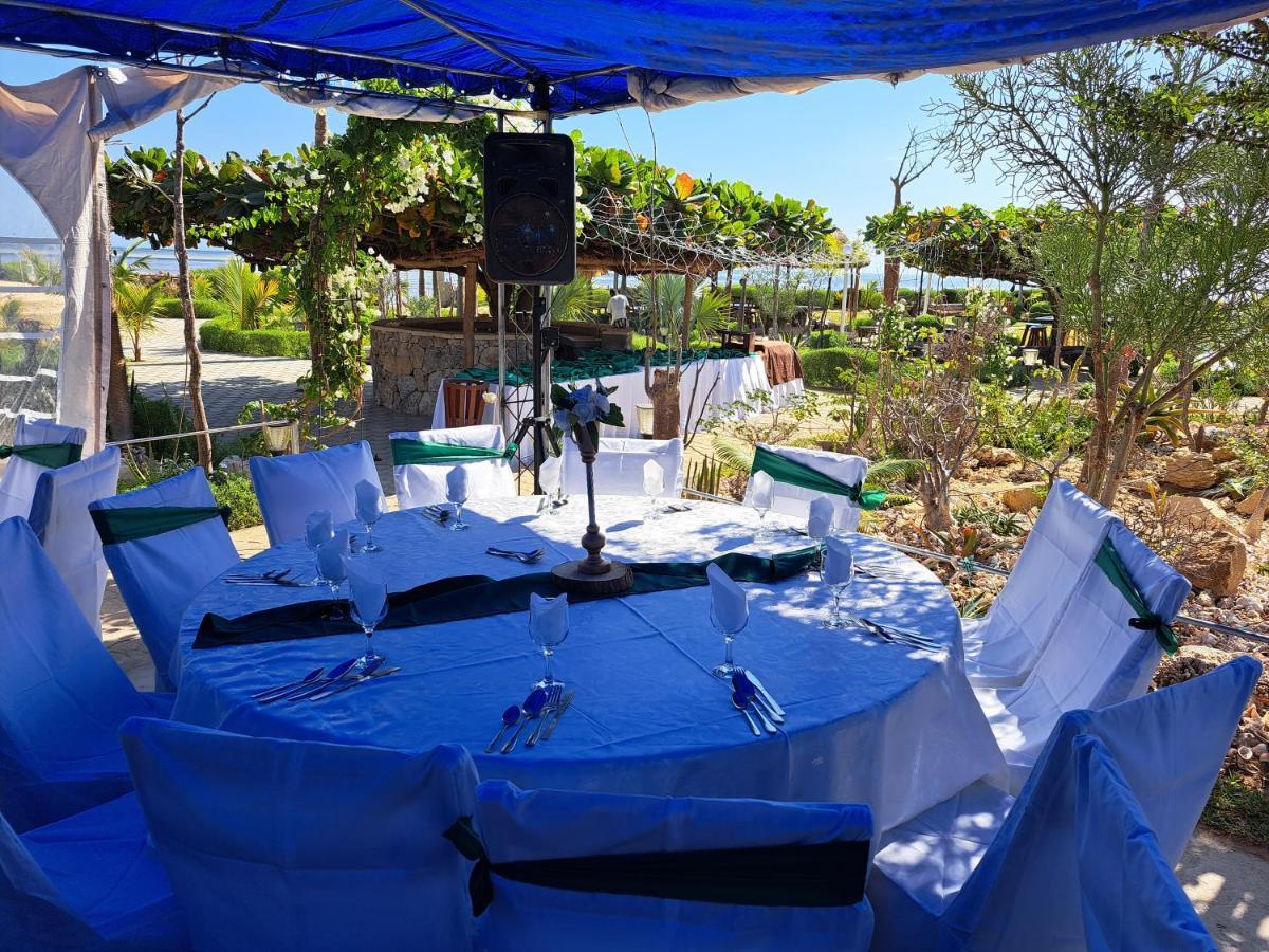 Aux 2 Metis Otel Toliara Dış mekan fotoğraf